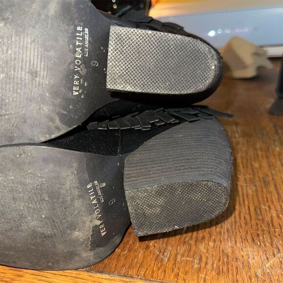 Very Volatile Khloe Fringe Ankle Boots Women's Size 9 Black Block Heel - Picture 7 of 10